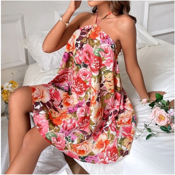08 Boho Floral Print Halter Mini Dress - Picture 3 of 5